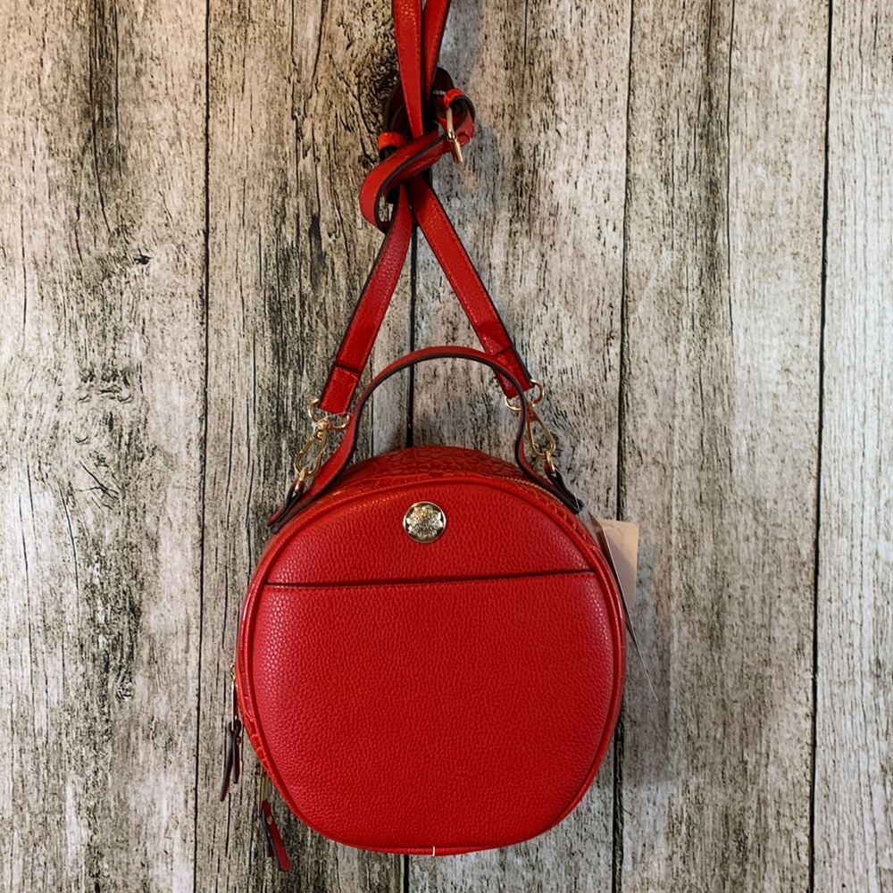 NWT, Carlos Santana Handbag w Goldtone Accents